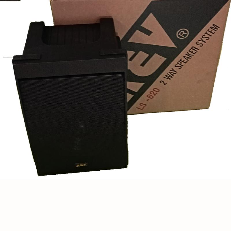 ALTAVOCES LS-620